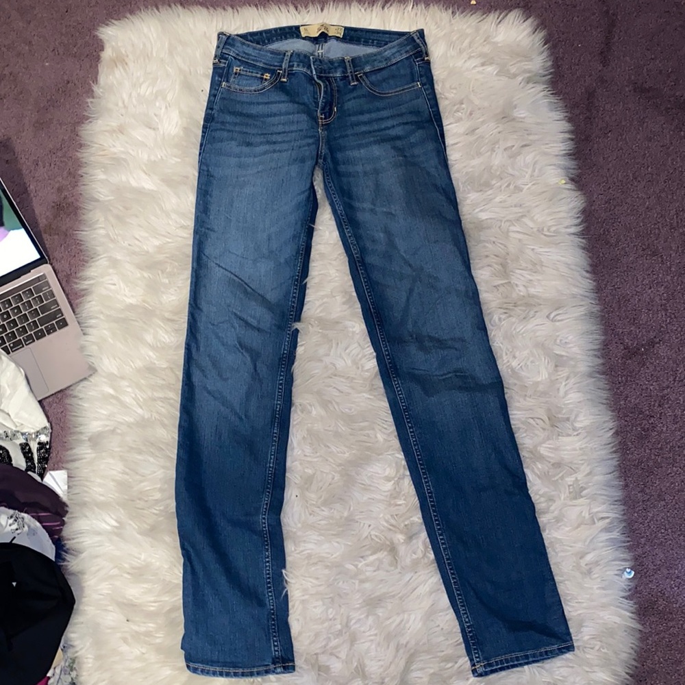 Hollister size 5 long skinny jeans